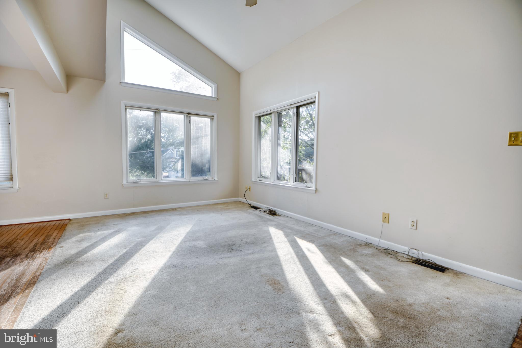 HOLLY HILL HARBOR - Residential