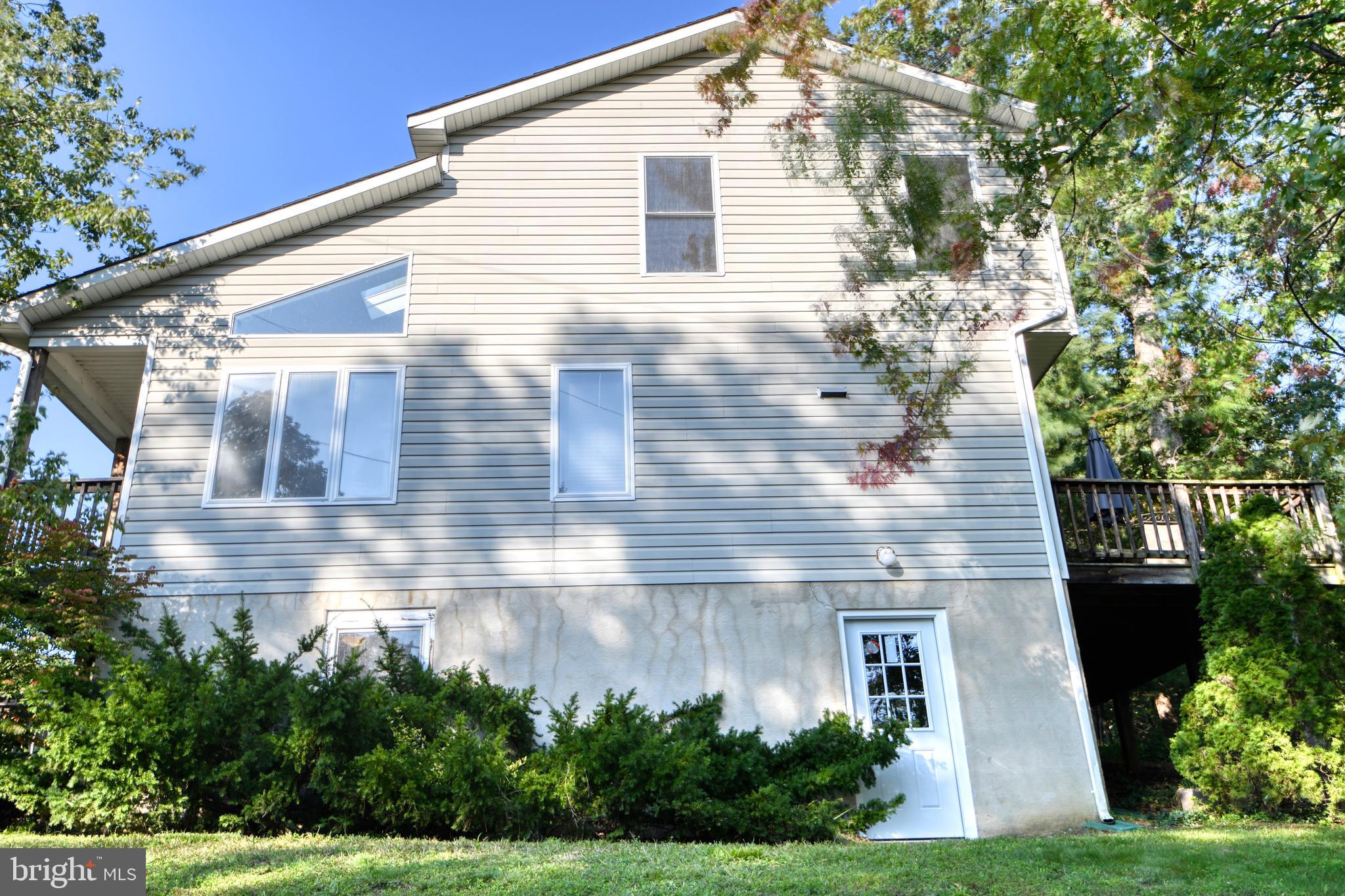 HOLLY HILL HARBOR - Residential