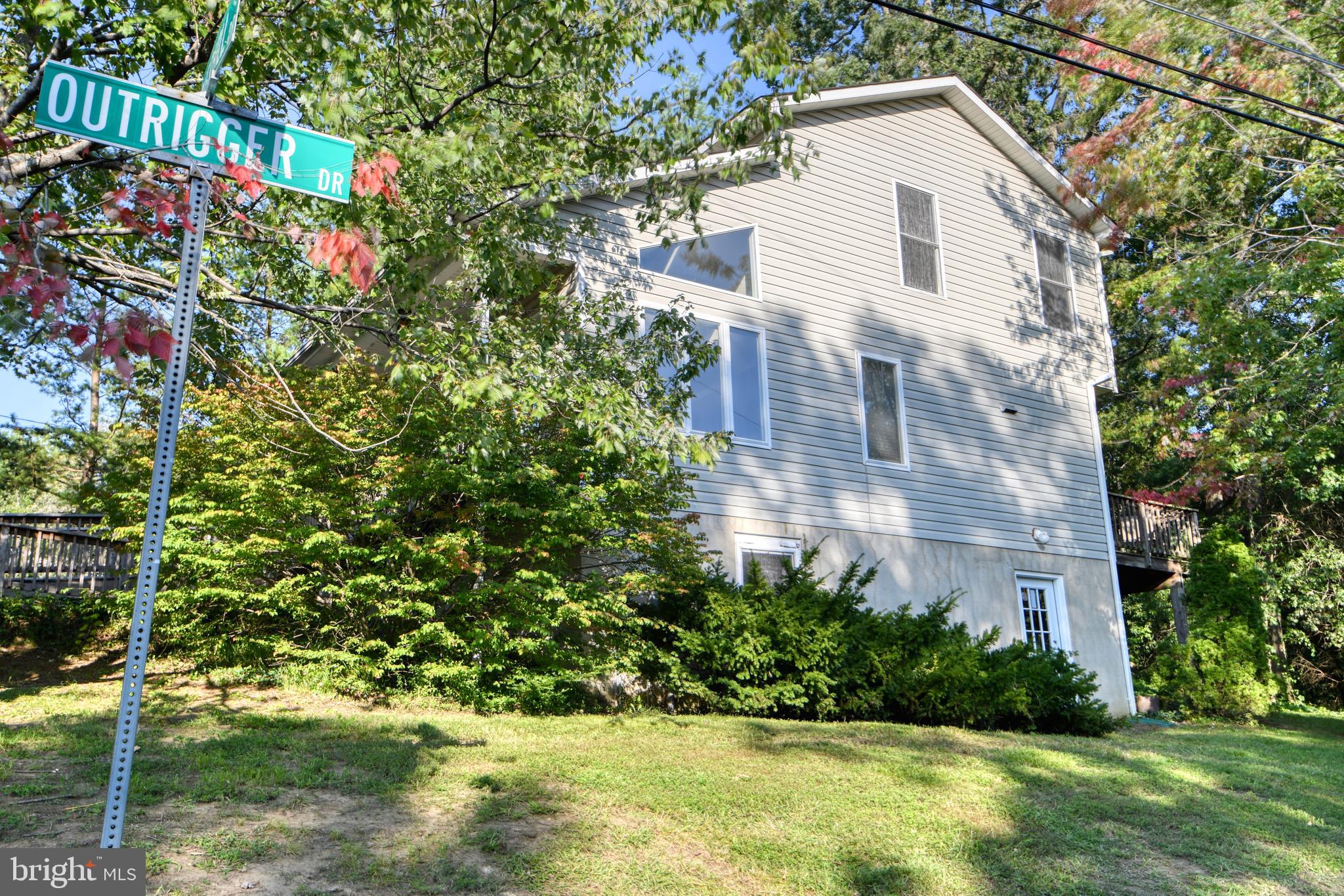 HOLLY HILL HARBOR - Residential