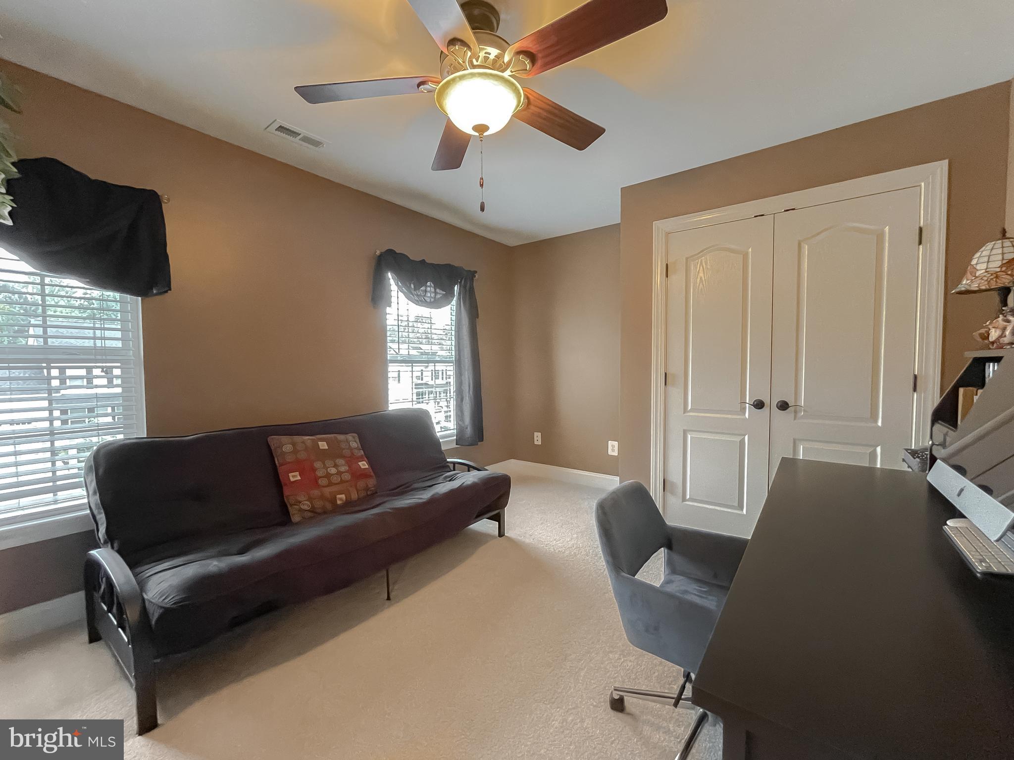 LEONARDS GRANT - Residential