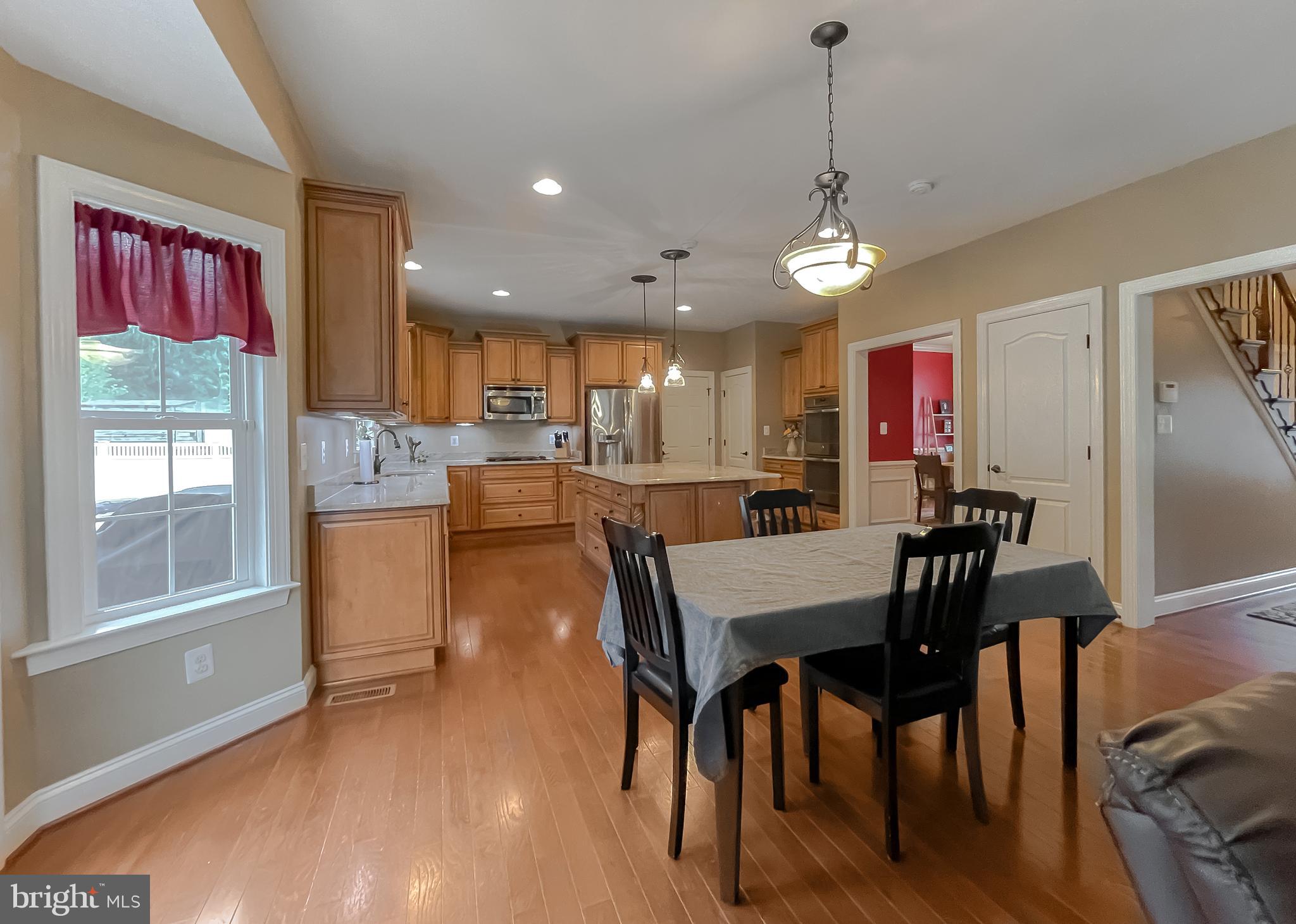 LEONARDS GRANT - Residential