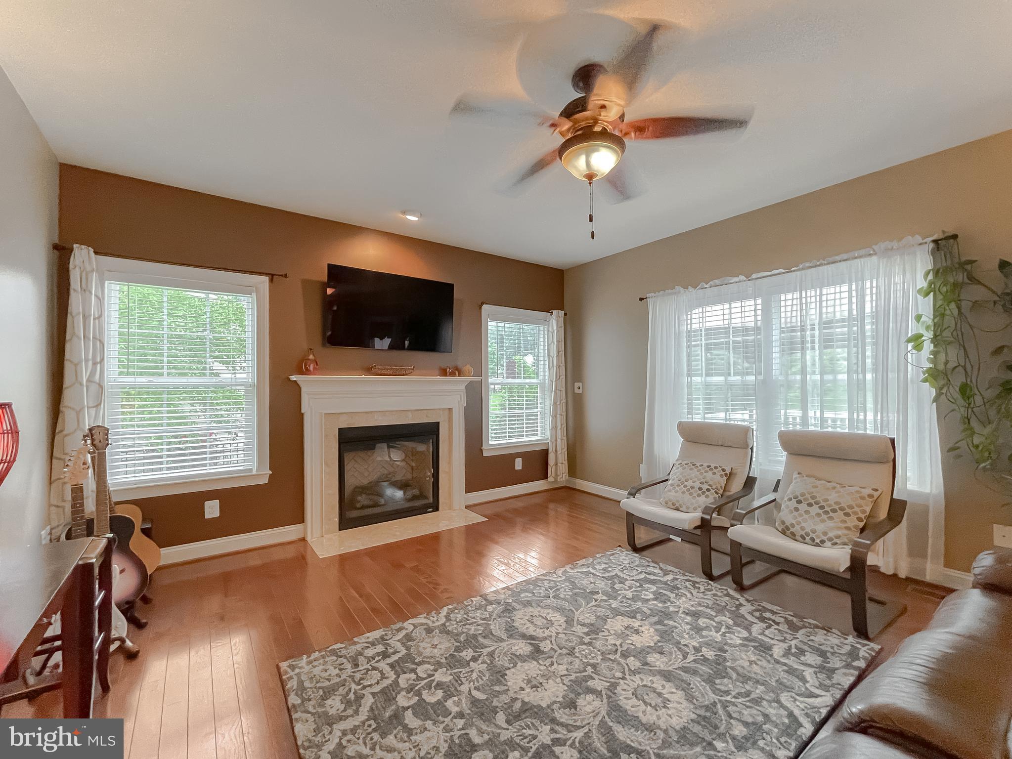 LEONARDS GRANT - Residential