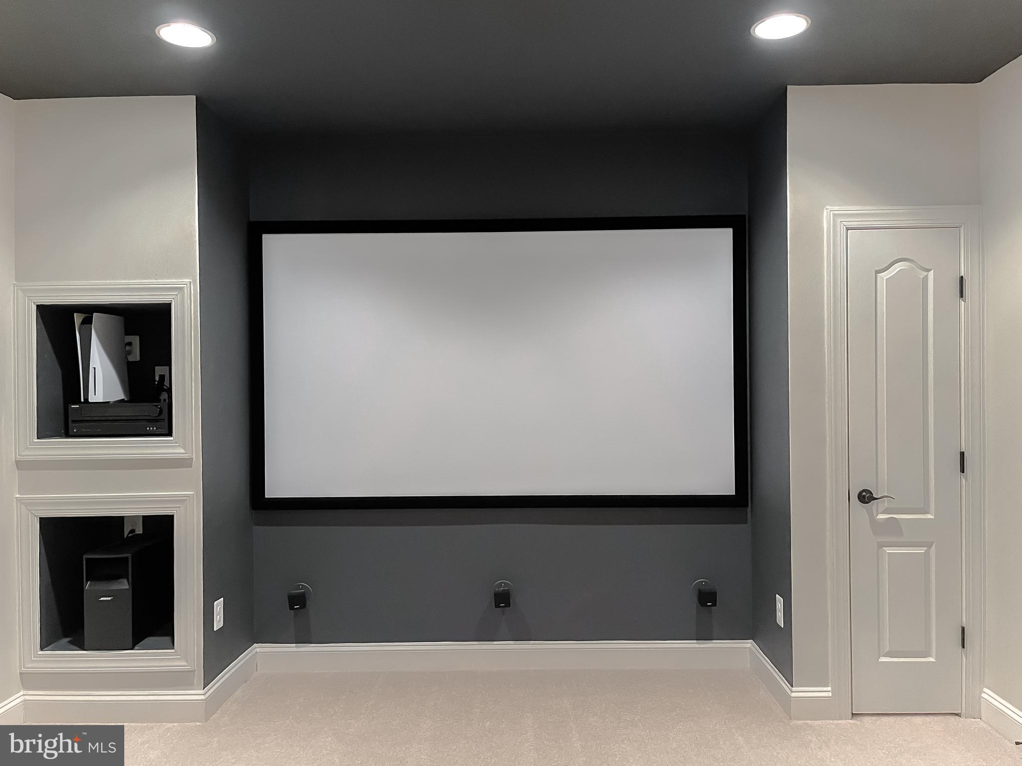 LEONARDS GRANT - Residential