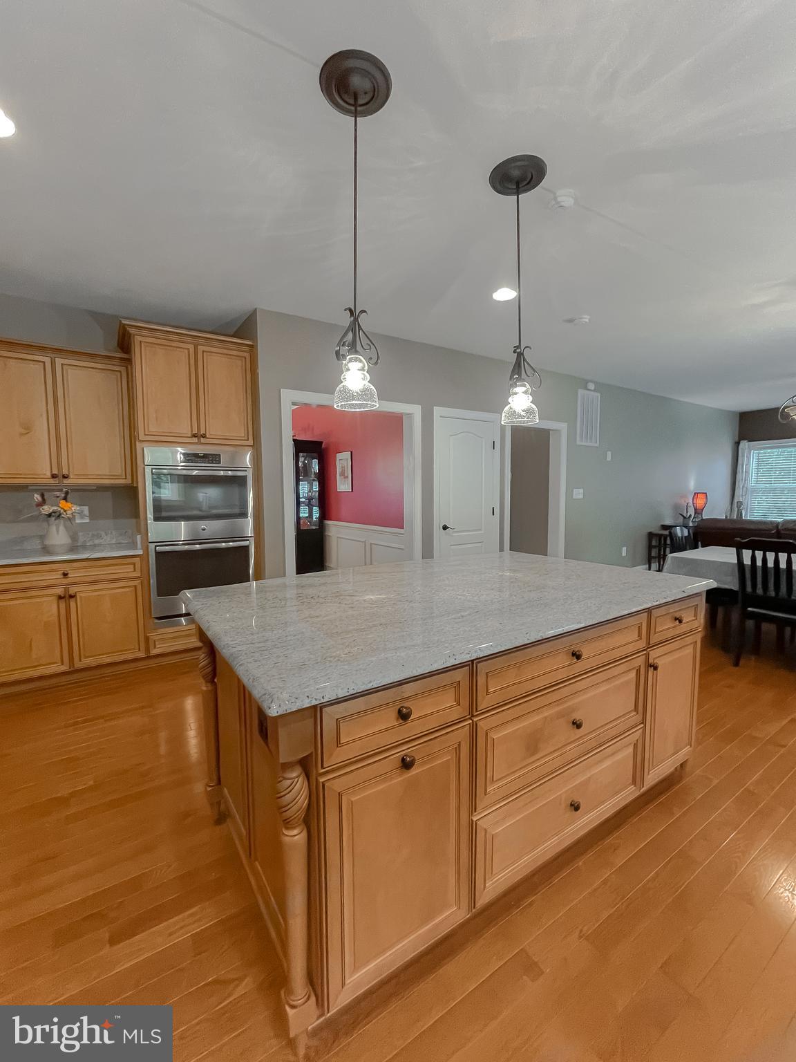 LEONARDS GRANT - Residential