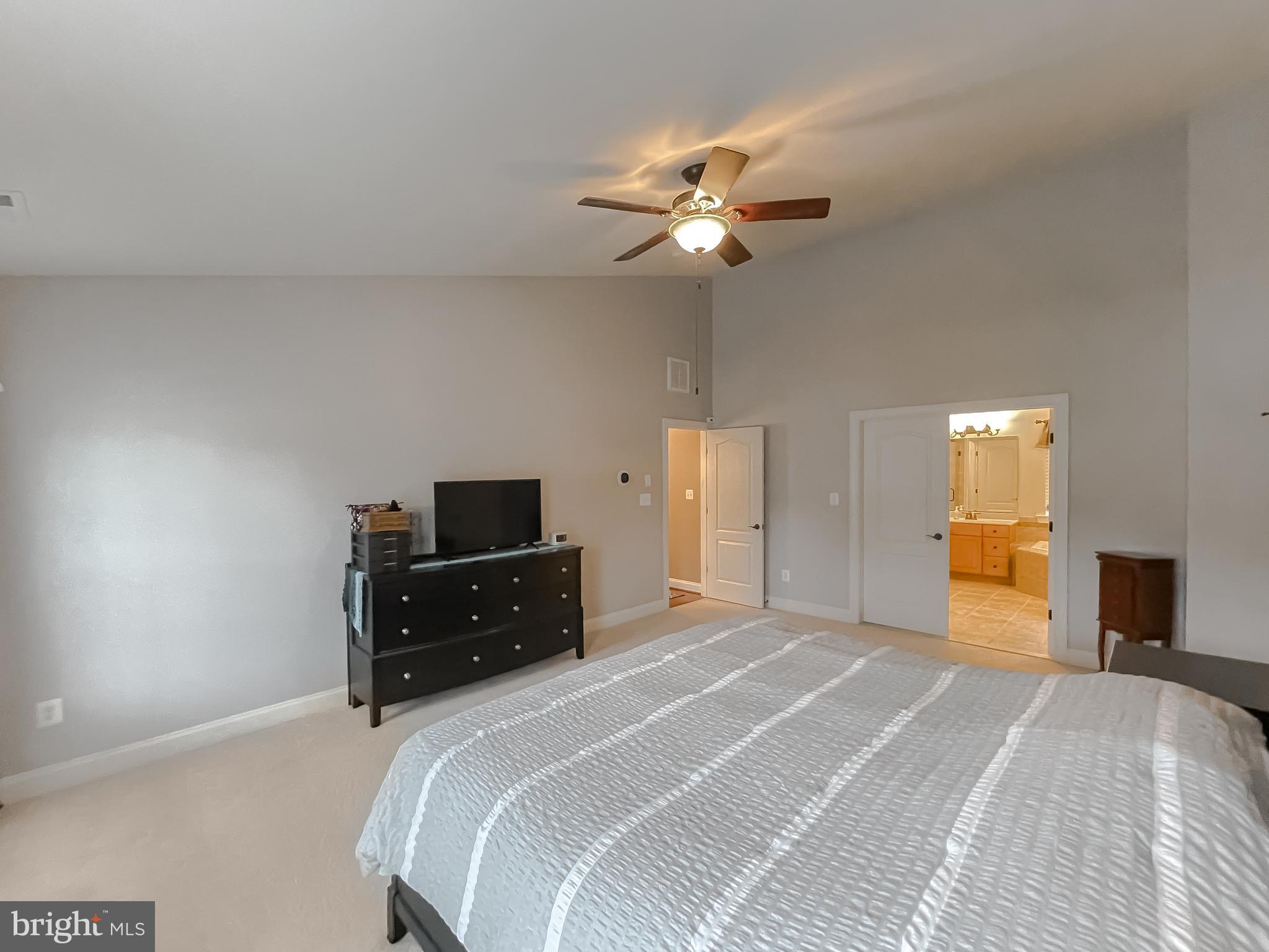 LEONARDS GRANT - Residential