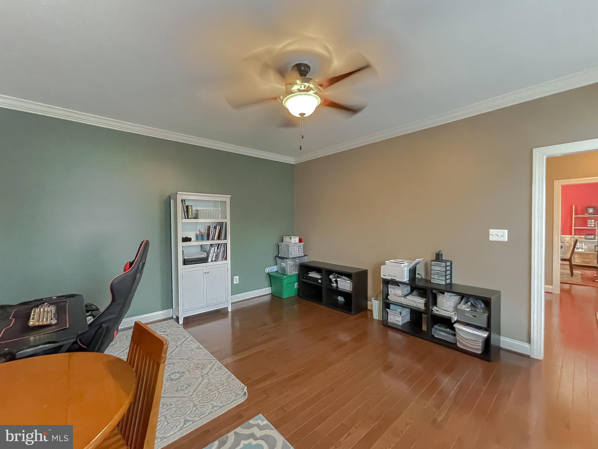 LEONARDS GRANT - Residential