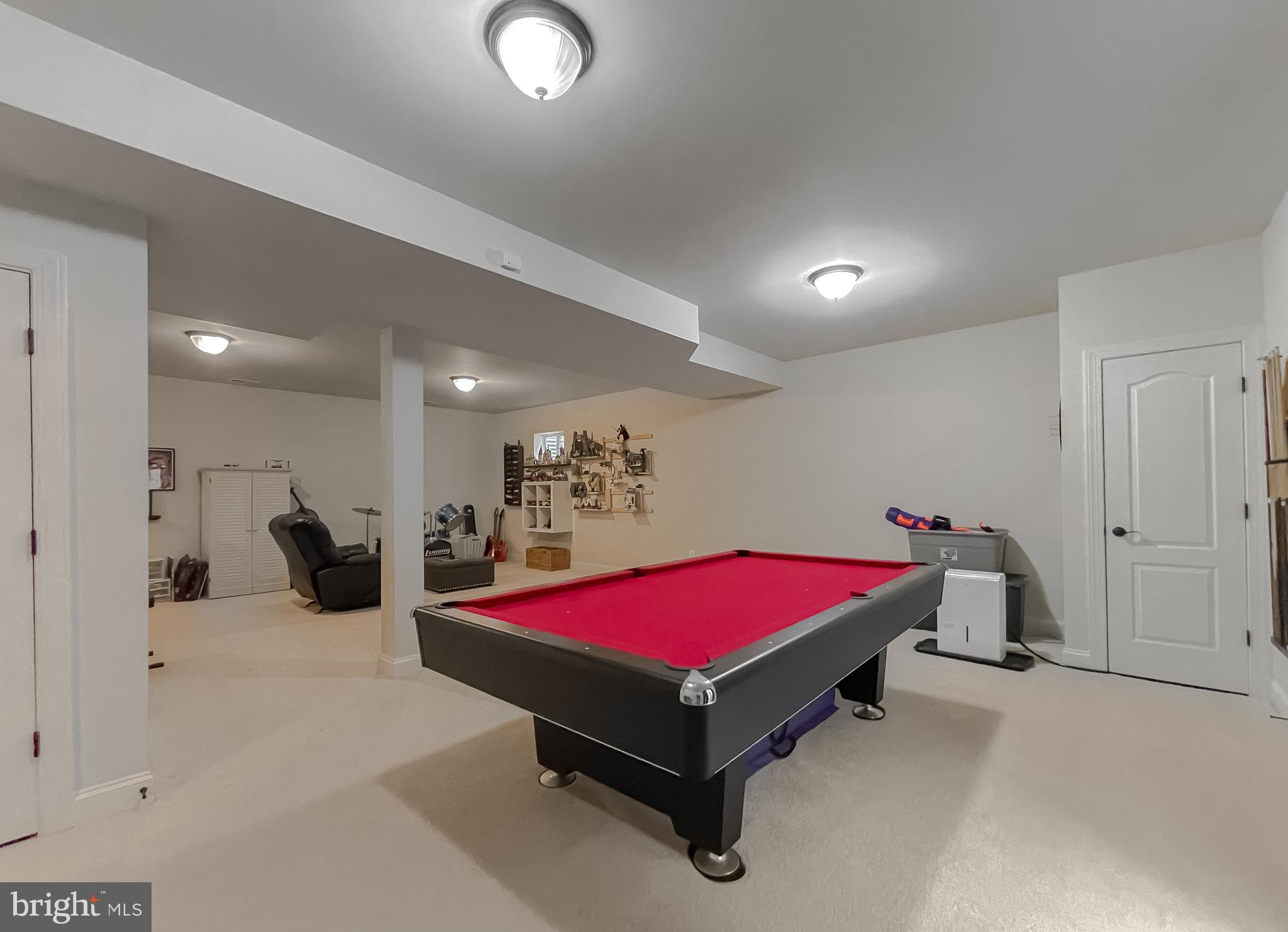 LEONARDS GRANT - Residential