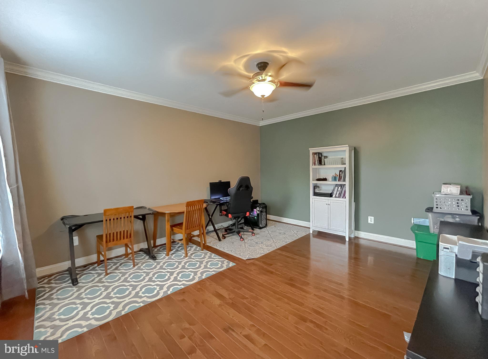 LEONARDS GRANT - Residential