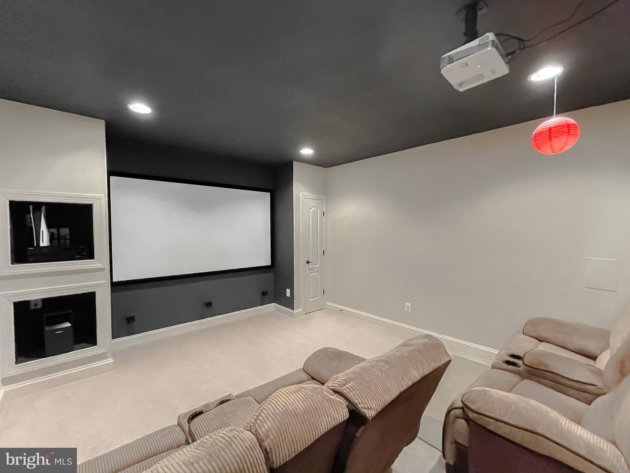 LEONARDS GRANT - Residential