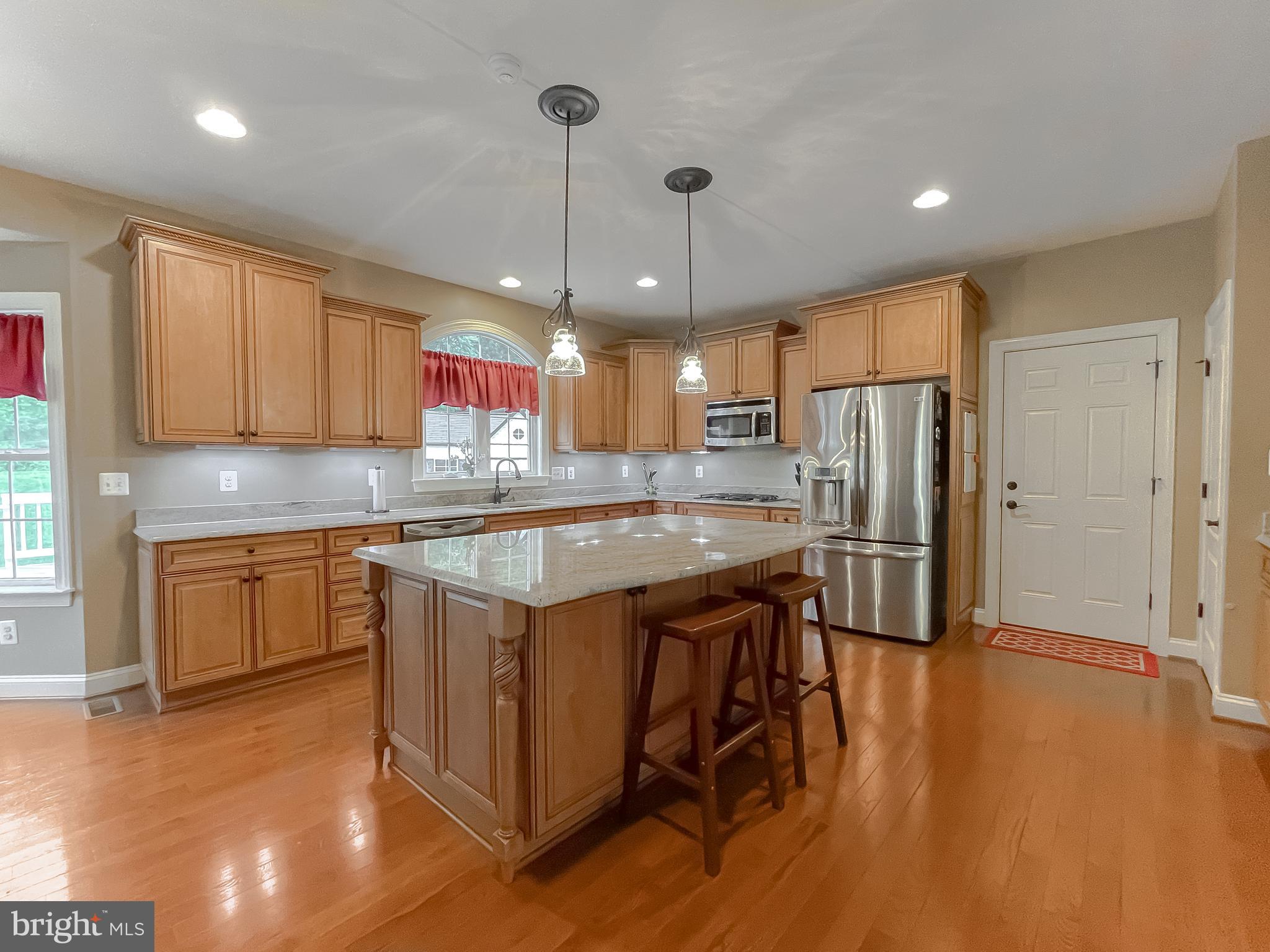 LEONARDS GRANT - Residential