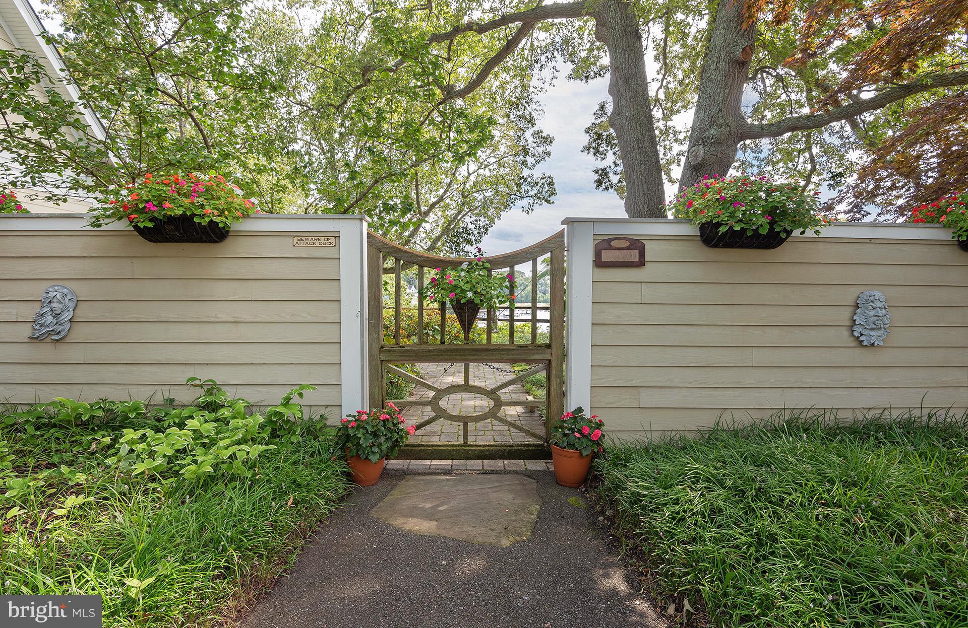 WEST SEVERNA PARK - Residential