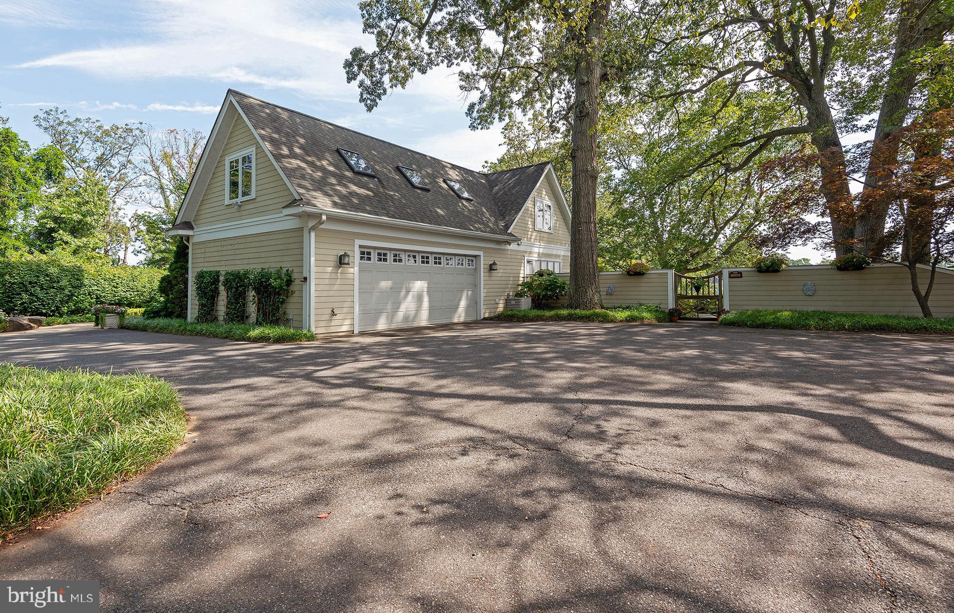 WEST SEVERNA PARK - Residential
