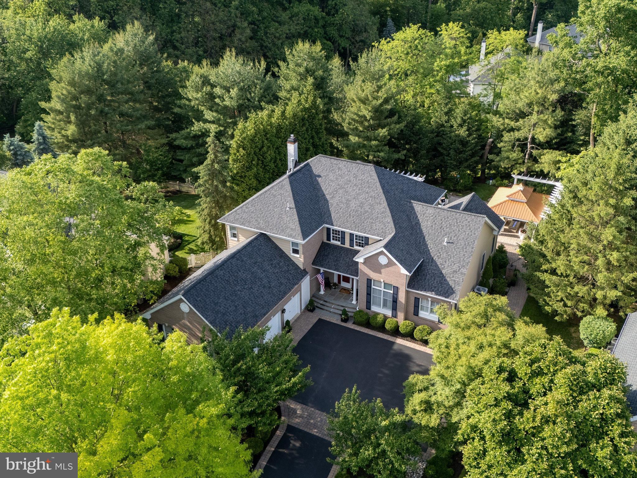65 DELANCY COURT