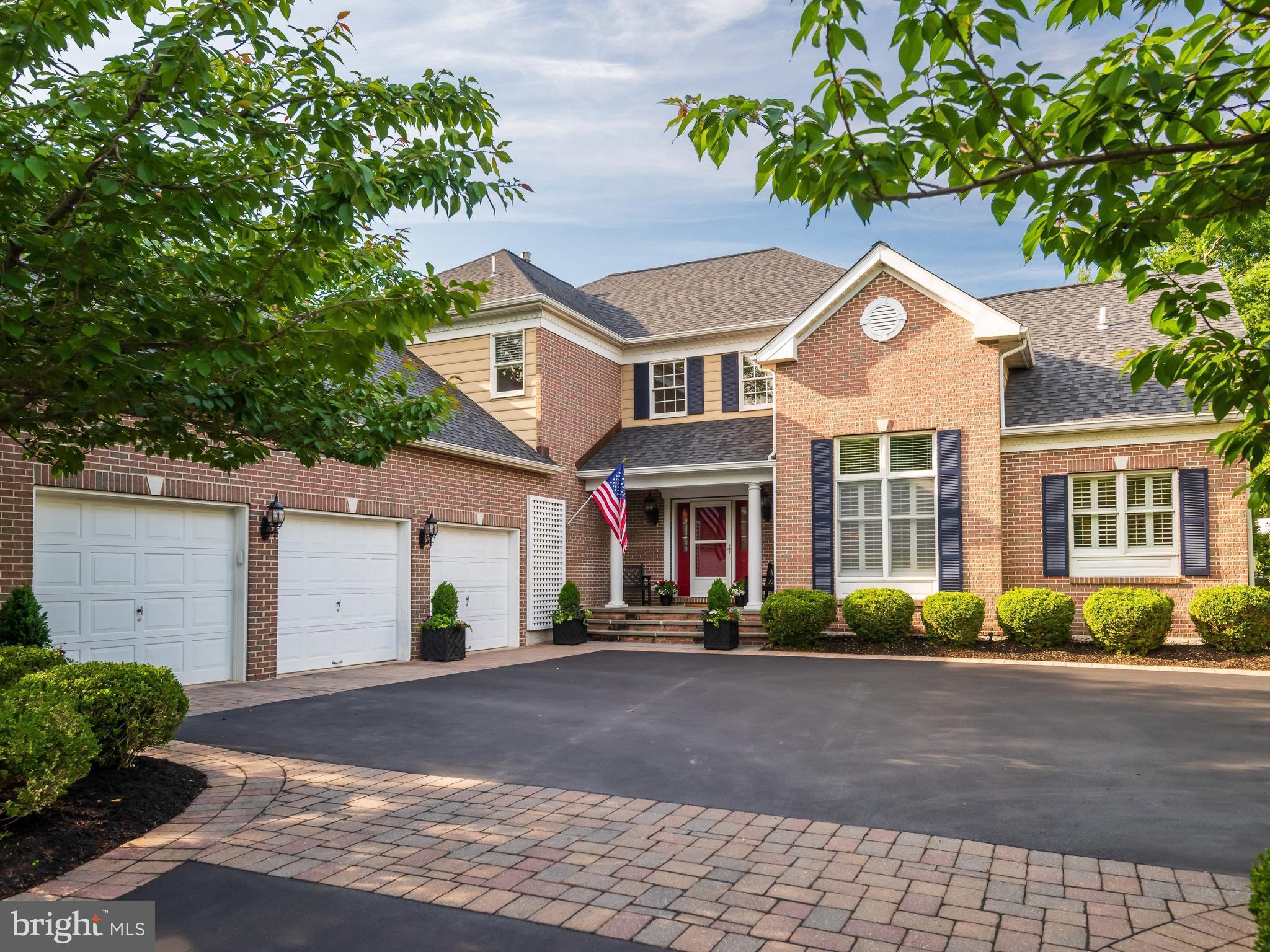 65 DELANCY COURT