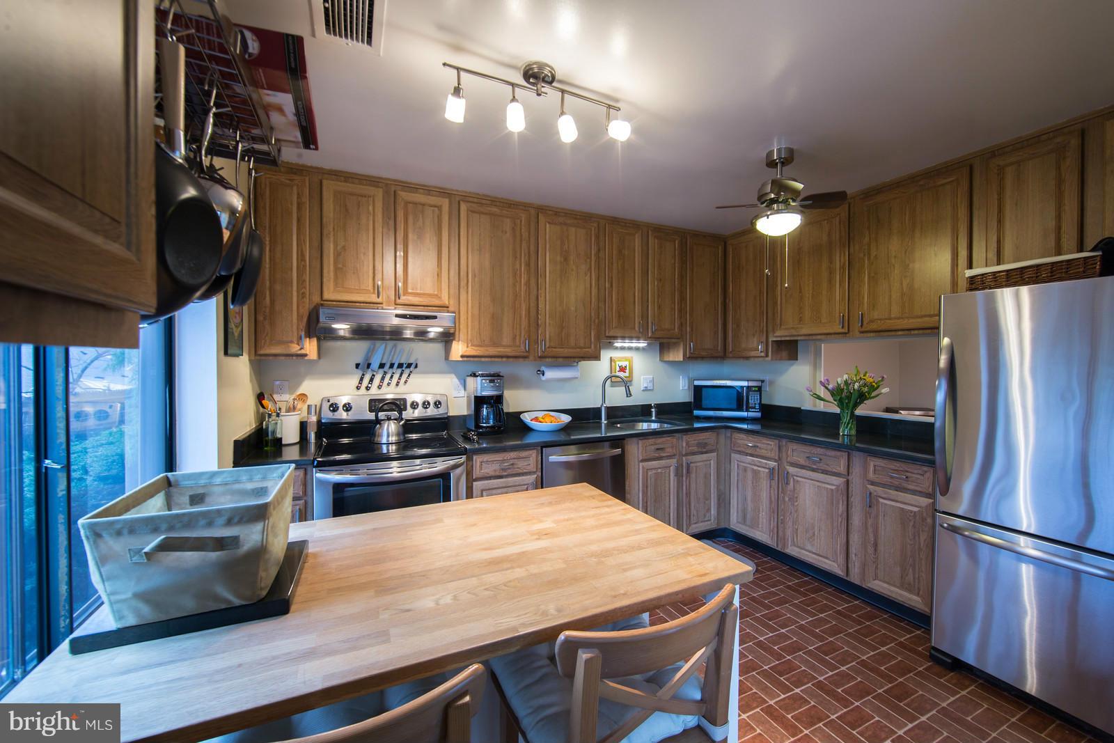 FORT ELLSWORTH - Residential