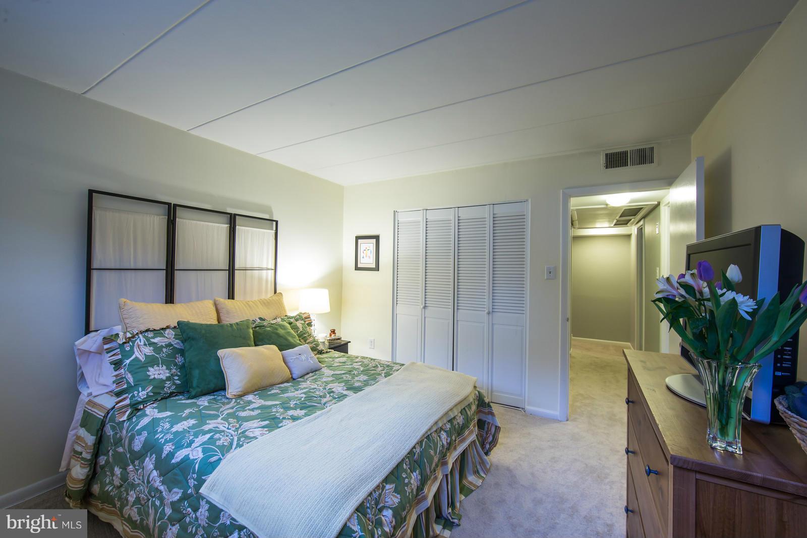 FORT ELLSWORTH - Residential