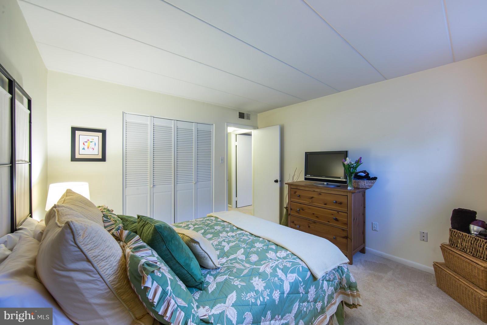 FORT ELLSWORTH - Residential