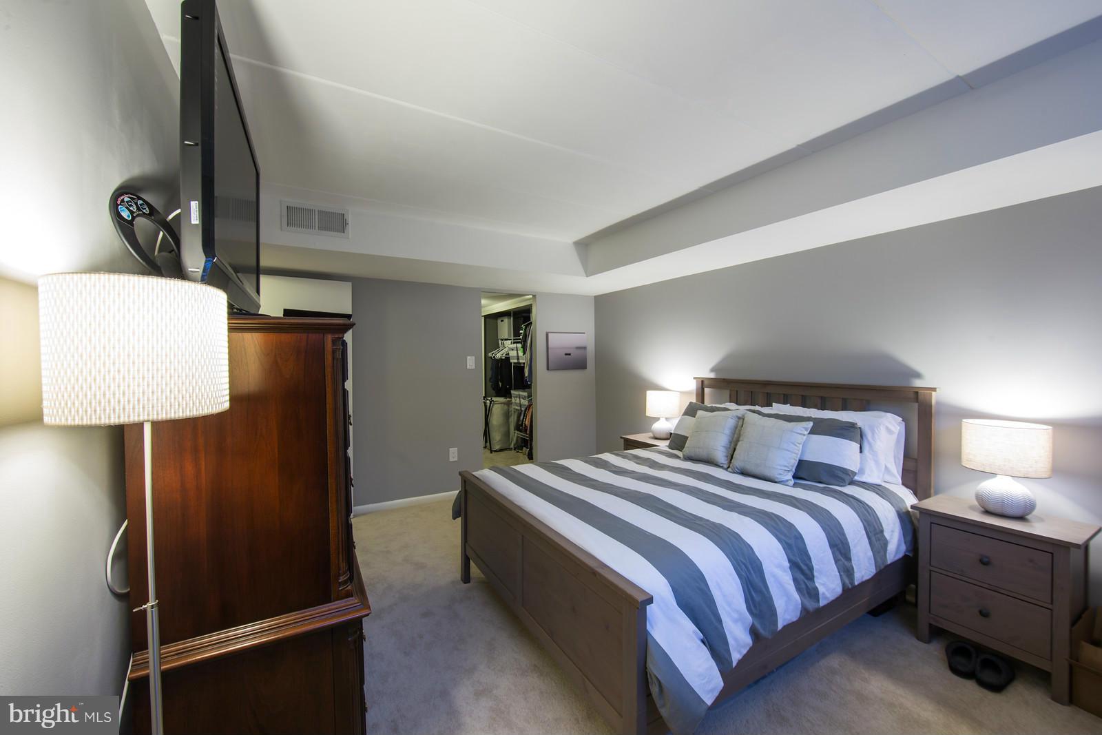 FORT ELLSWORTH - Residential