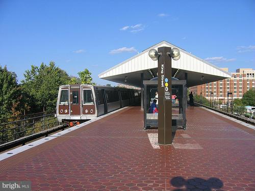 FORT ELLSWORTH - Residential