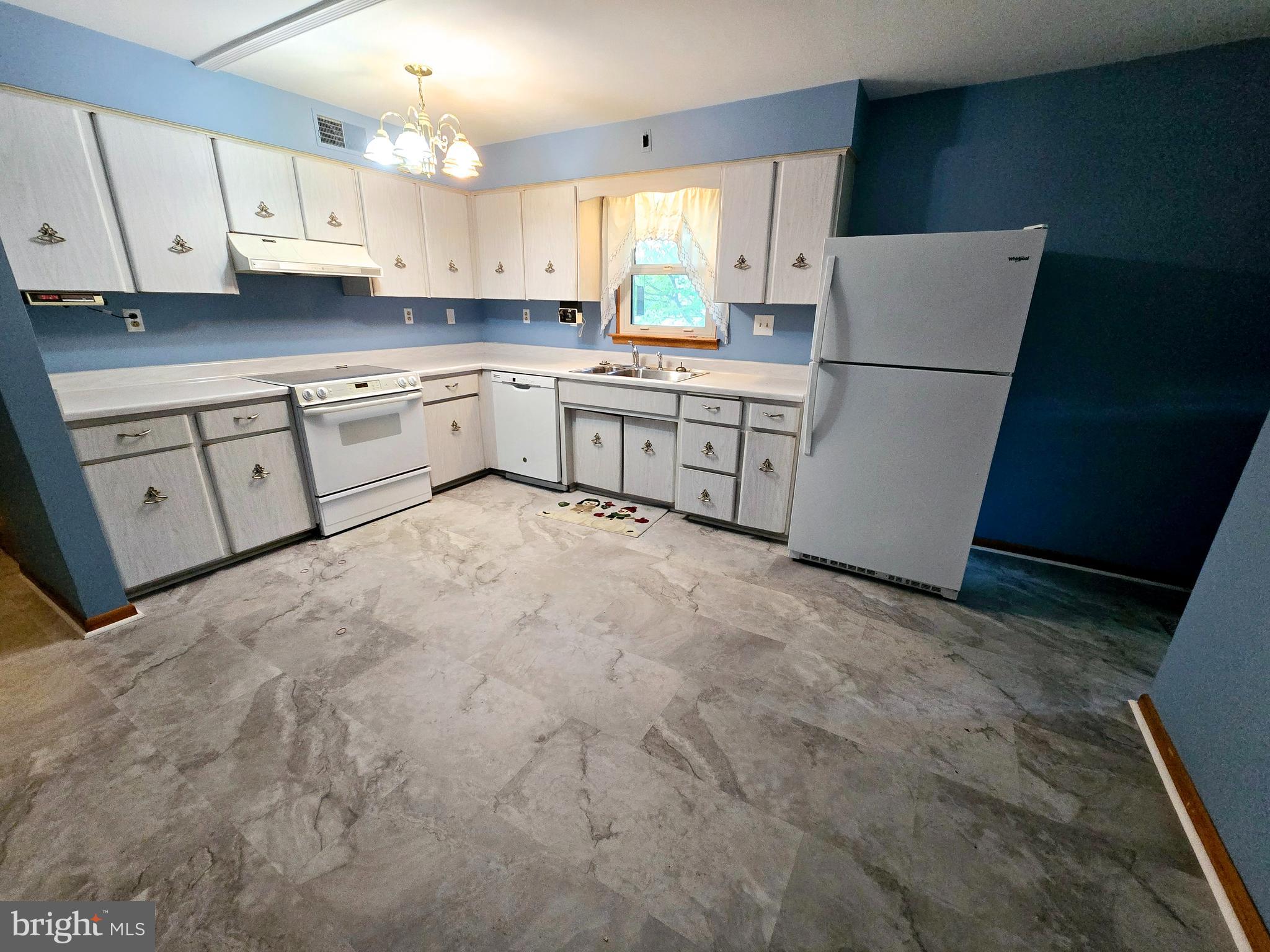 SOUTH END - Residential