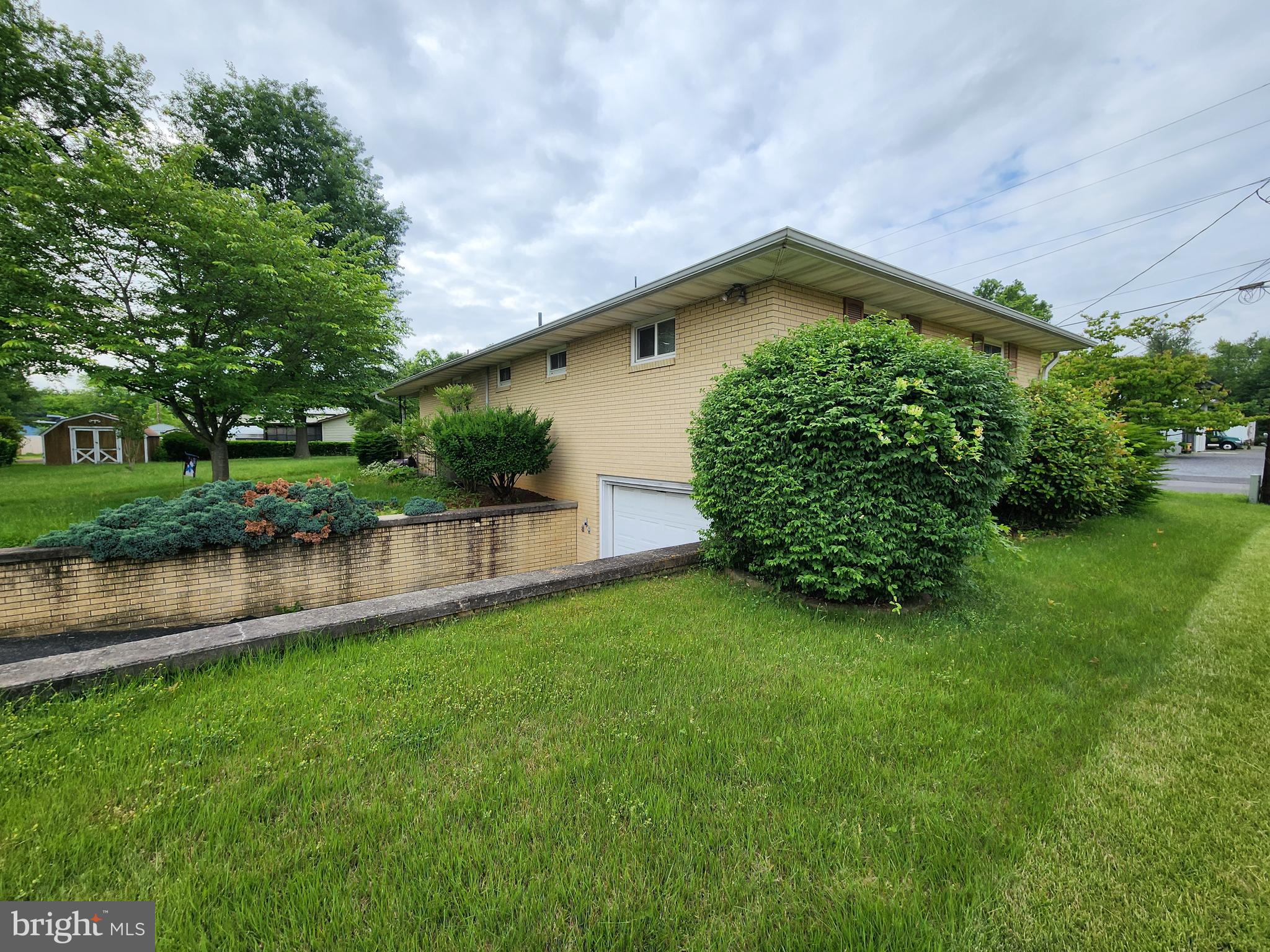 SOUTH END - Residential