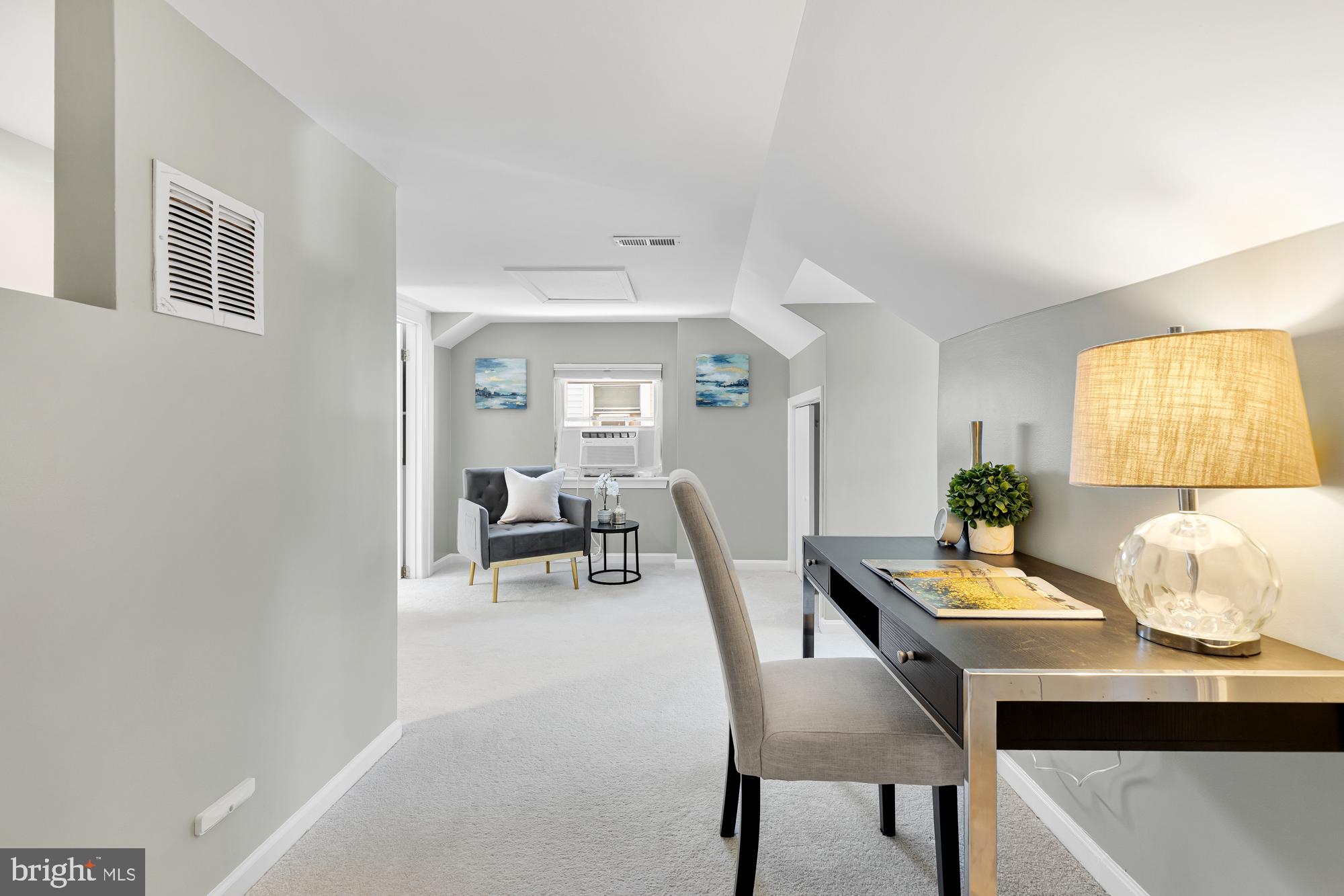 NORTHWOOD VILLAGE - Residential