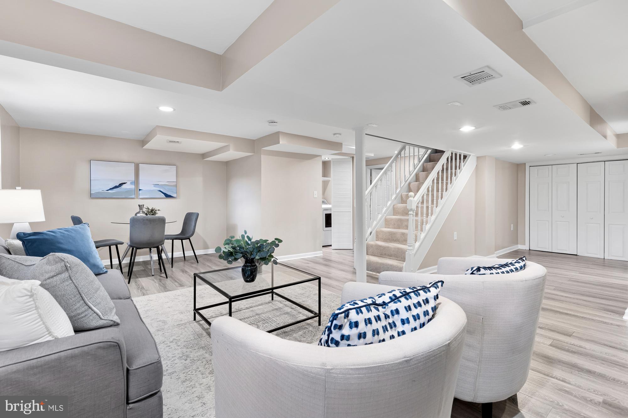 NORTHWOOD VILLAGE - Residential