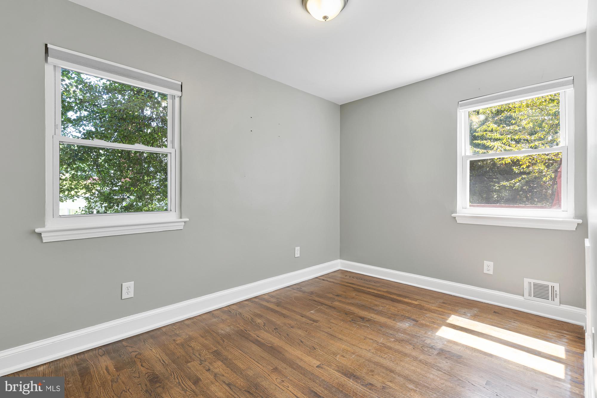 NORTHWOOD VILLAGE - Residential