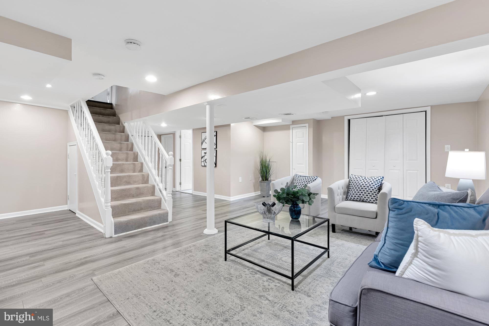 NORTHWOOD VILLAGE - Residential