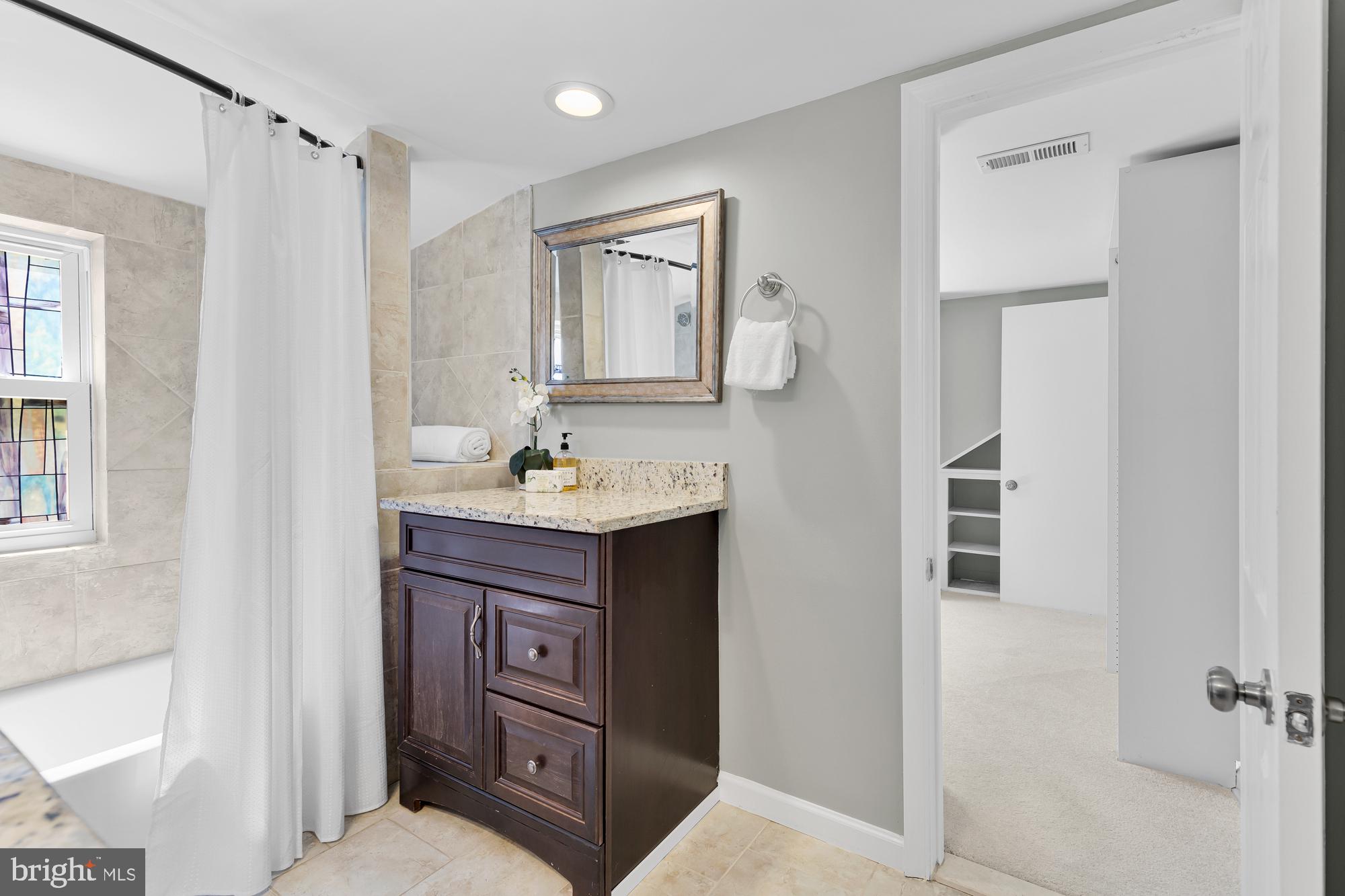 NORTHWOOD VILLAGE - Residential