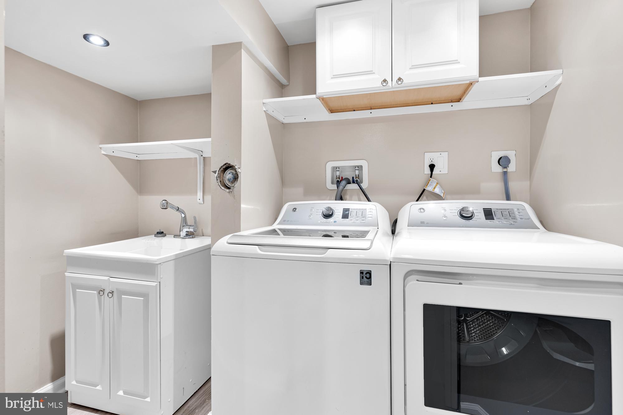 NORTHWOOD VILLAGE - Residential