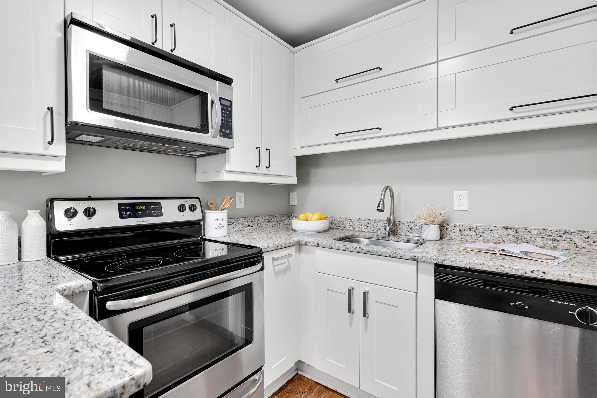 NORTHWOOD VILLAGE - Residential