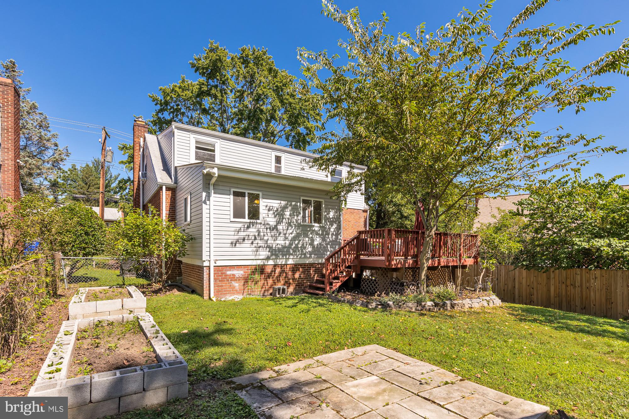 NORTHWOOD VILLAGE - Residential