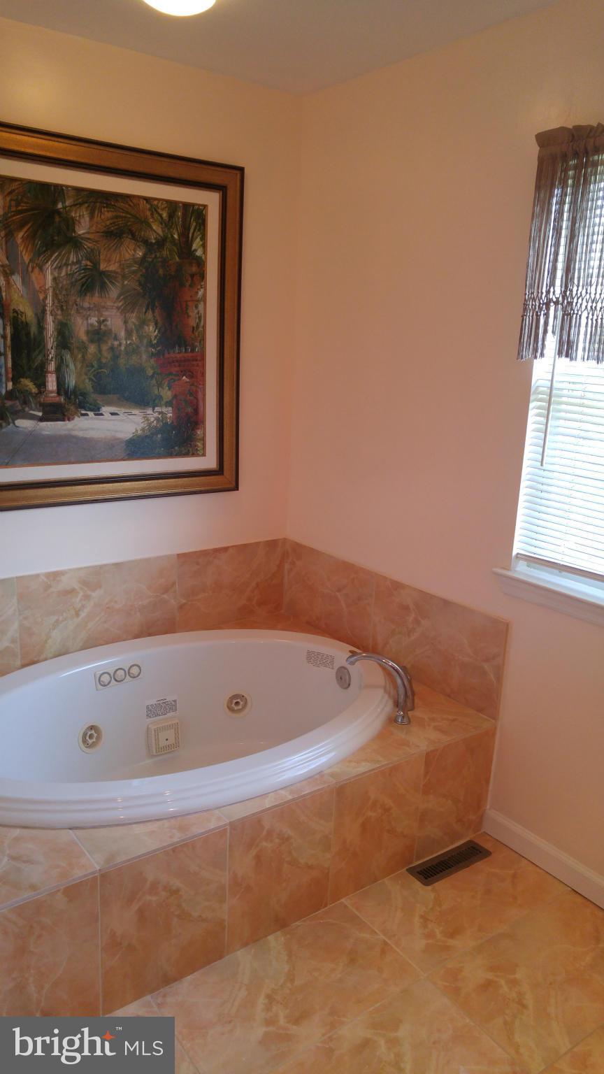 PERRY HALL FARMS - Residential