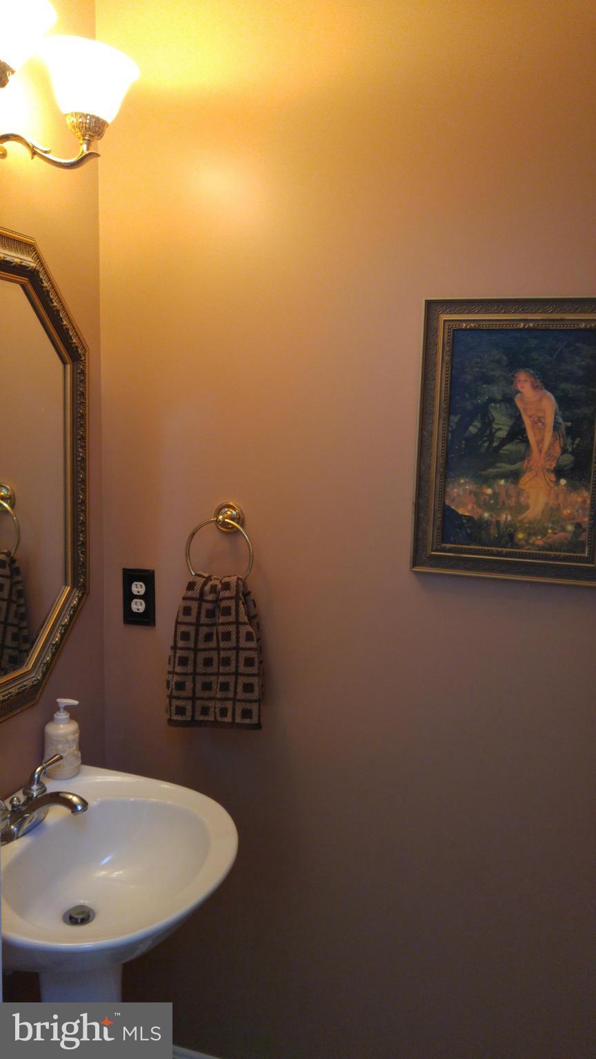 PERRY HALL FARMS - Residential