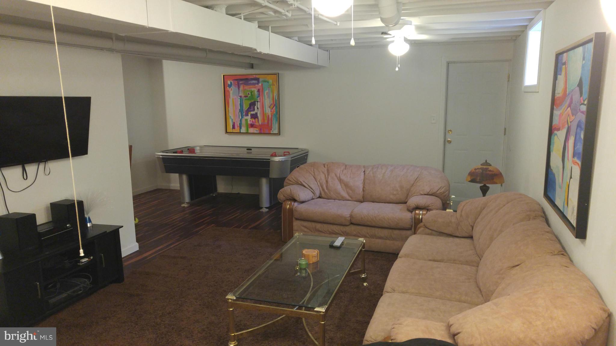 PERRY HALL FARMS - Residential