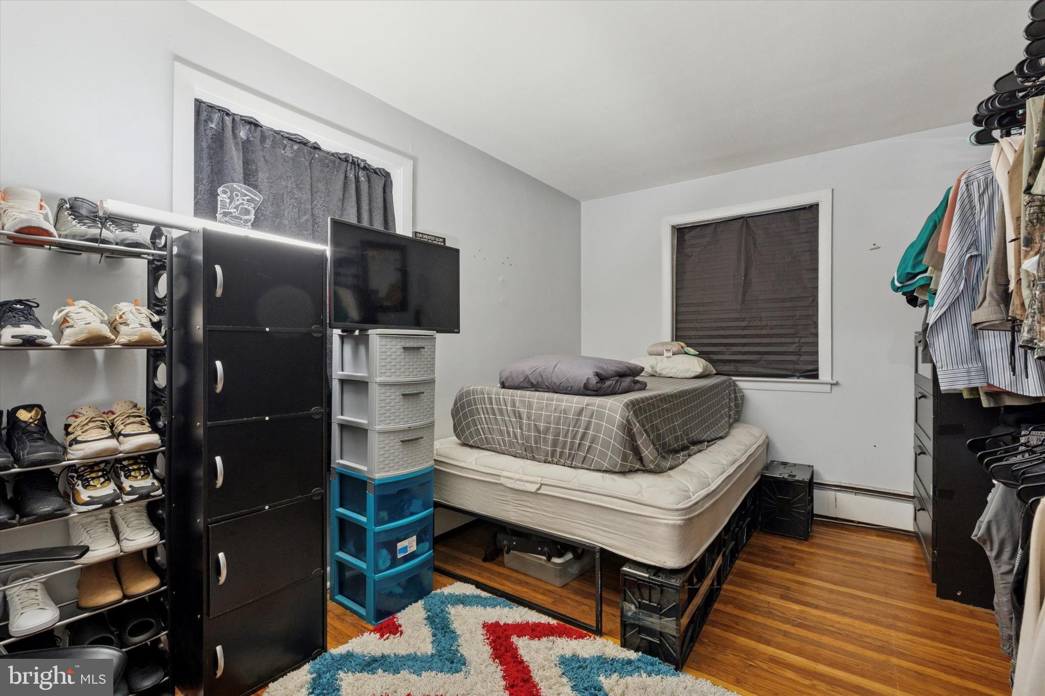 CHELTENHAM - Commercial Sale