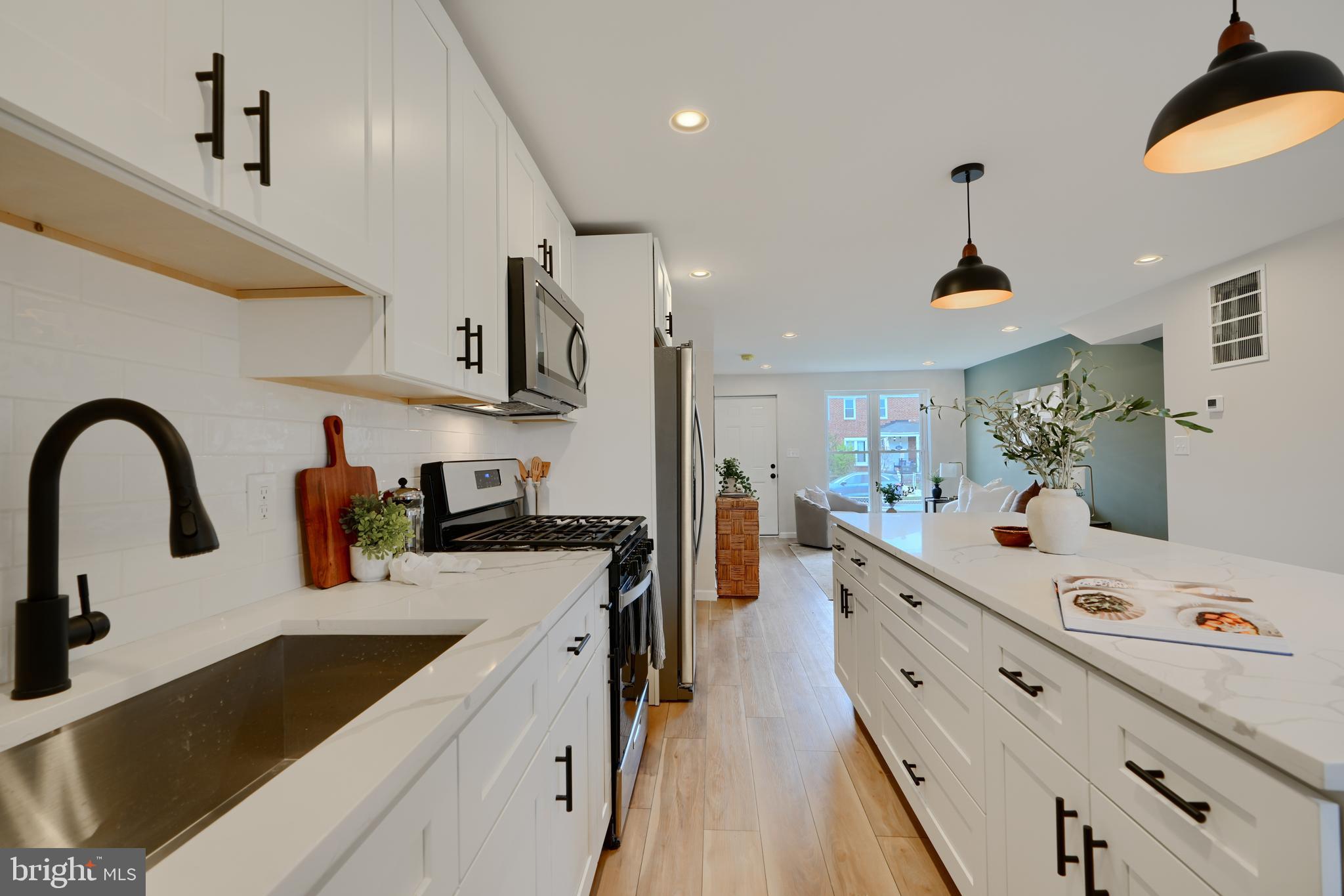 NORTH POINT VILLAGE - Residential