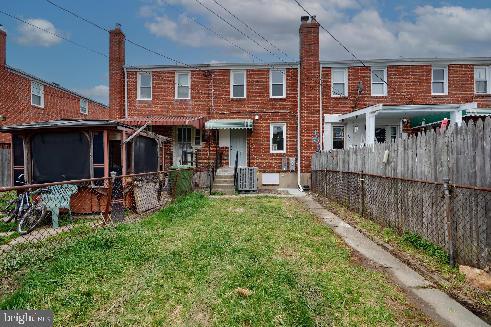 NORTH POINT VILLAGE - Residential