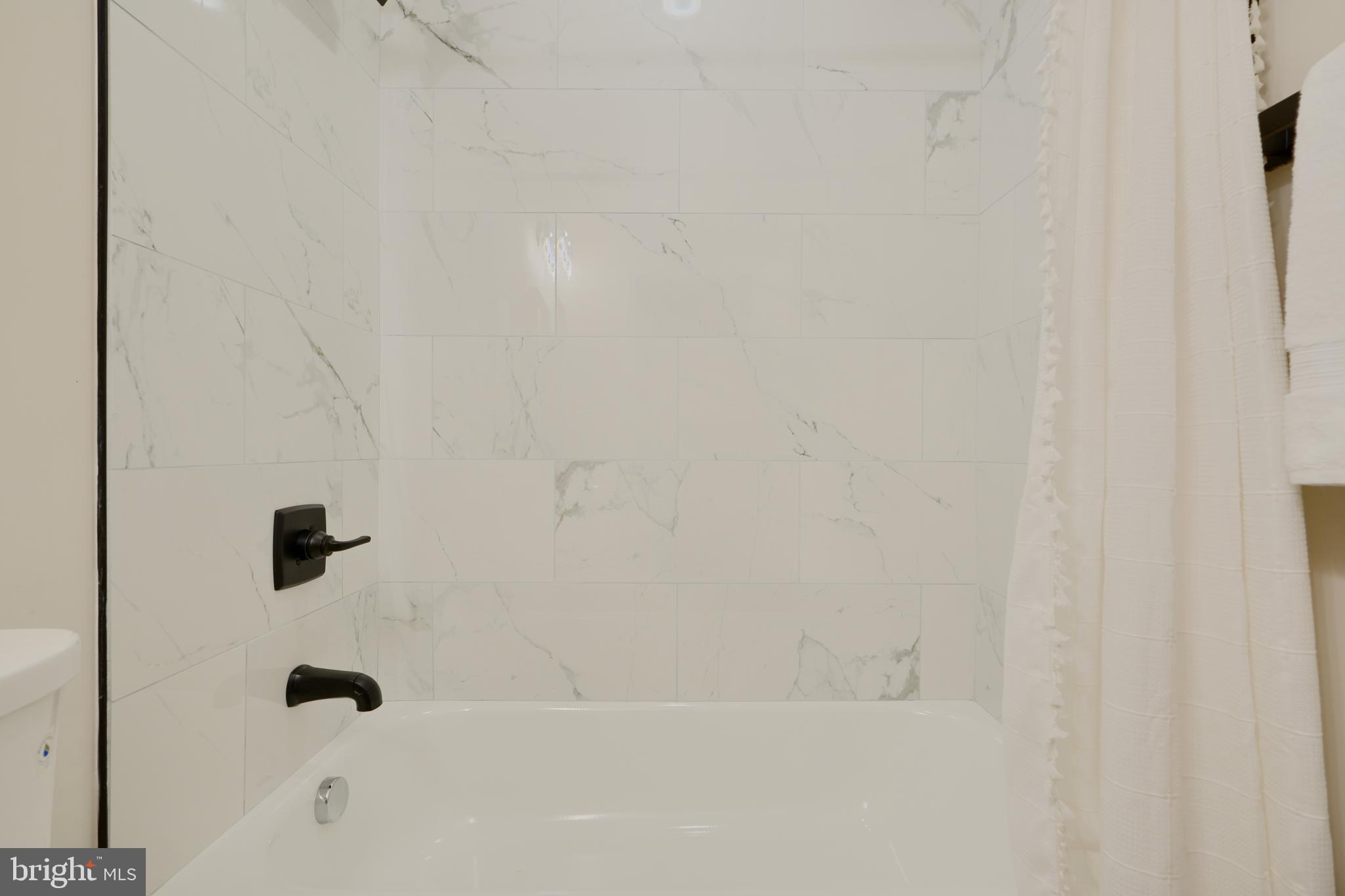 NORTH POINT VILLAGE - Residential