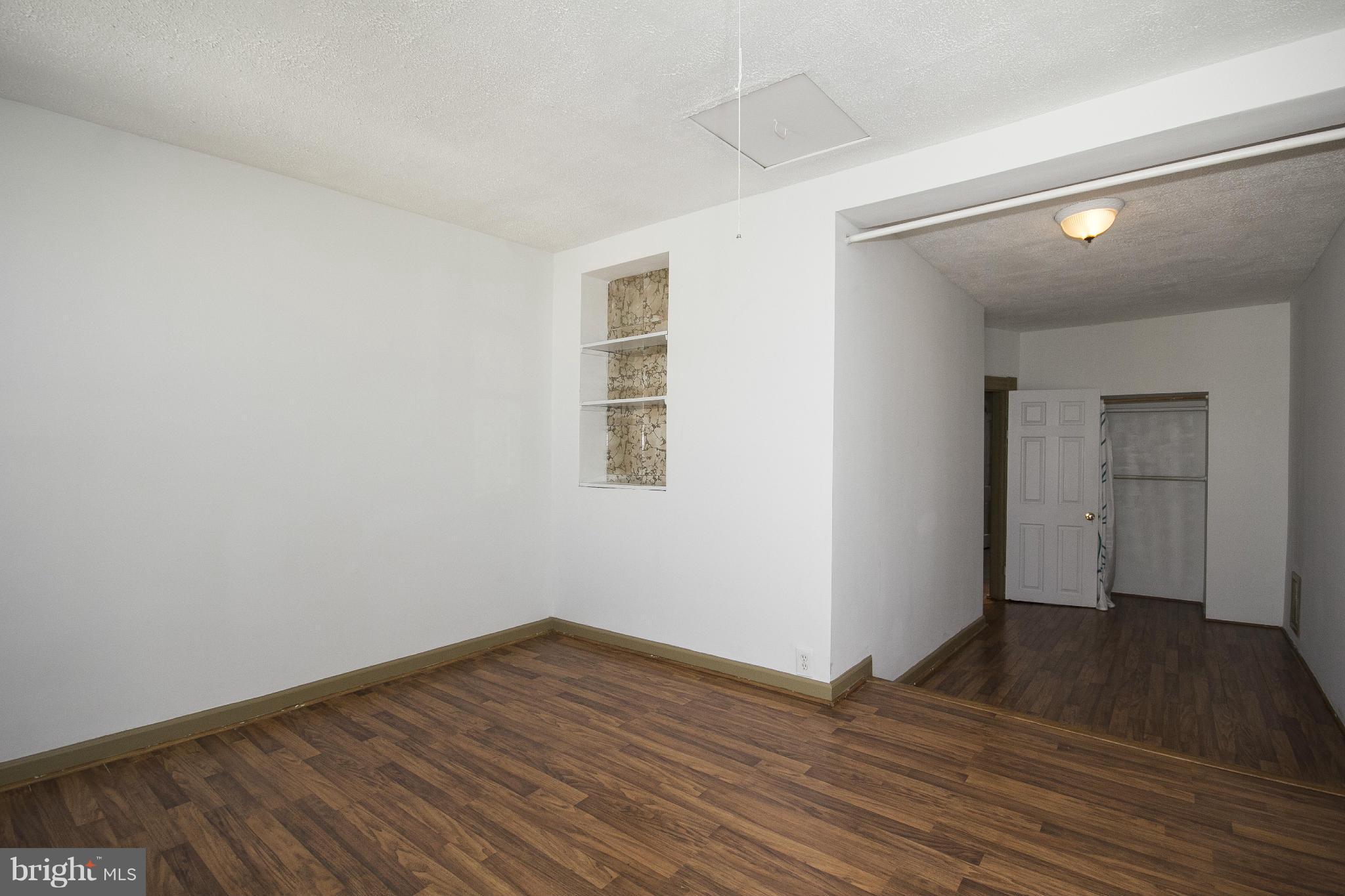 HIGHLANDTOWN - Residential