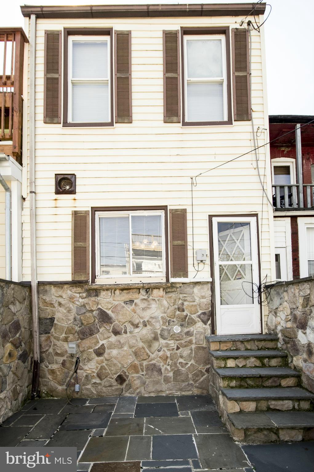 HIGHLANDTOWN - Residential