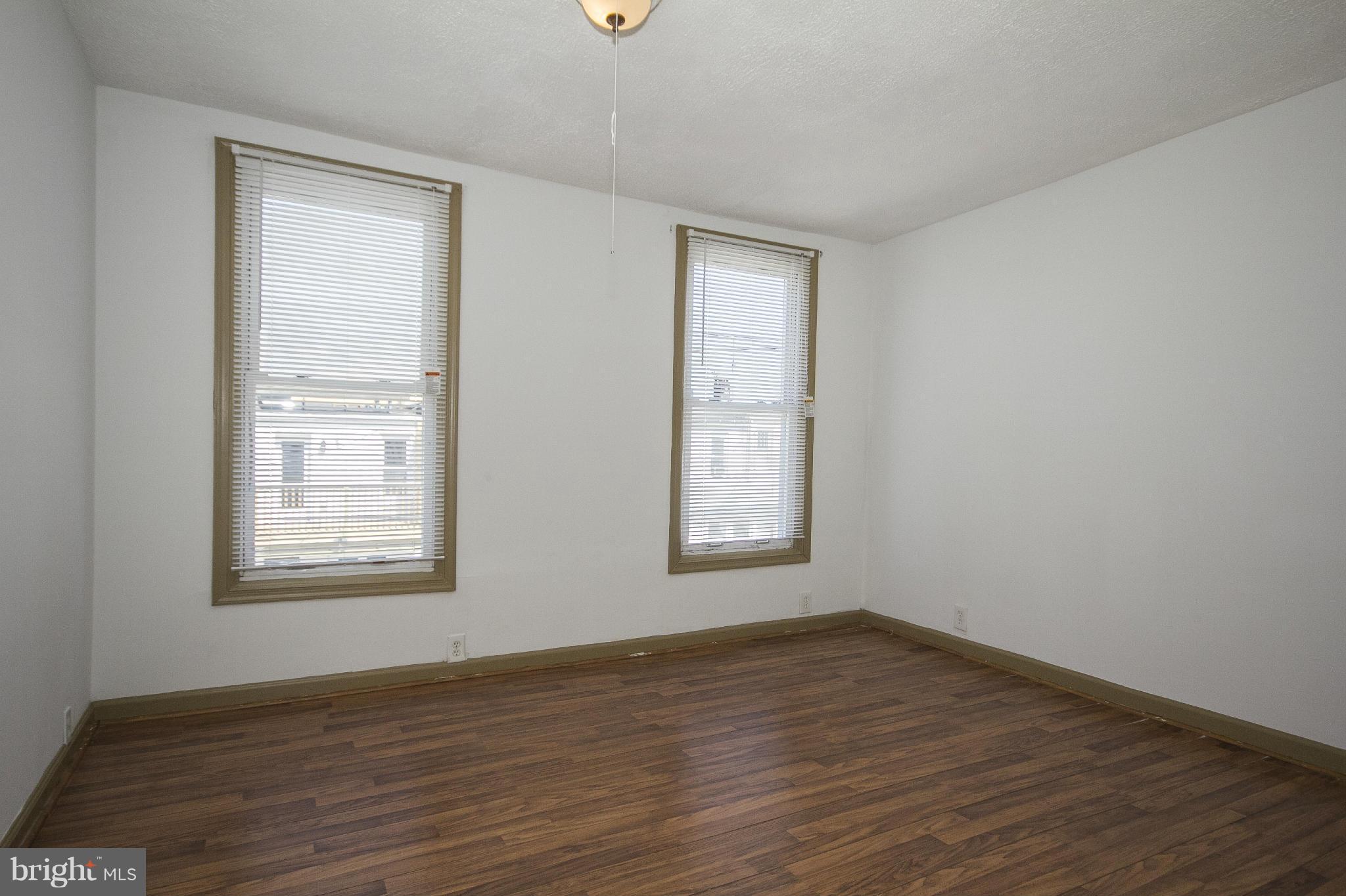 HIGHLANDTOWN - Residential