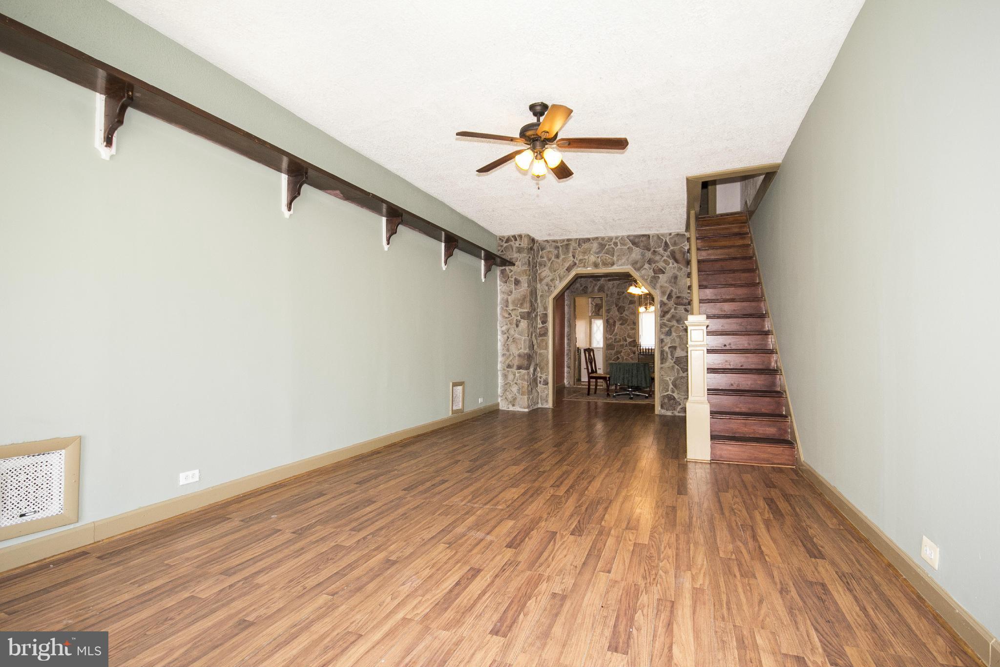 HIGHLANDTOWN - Residential