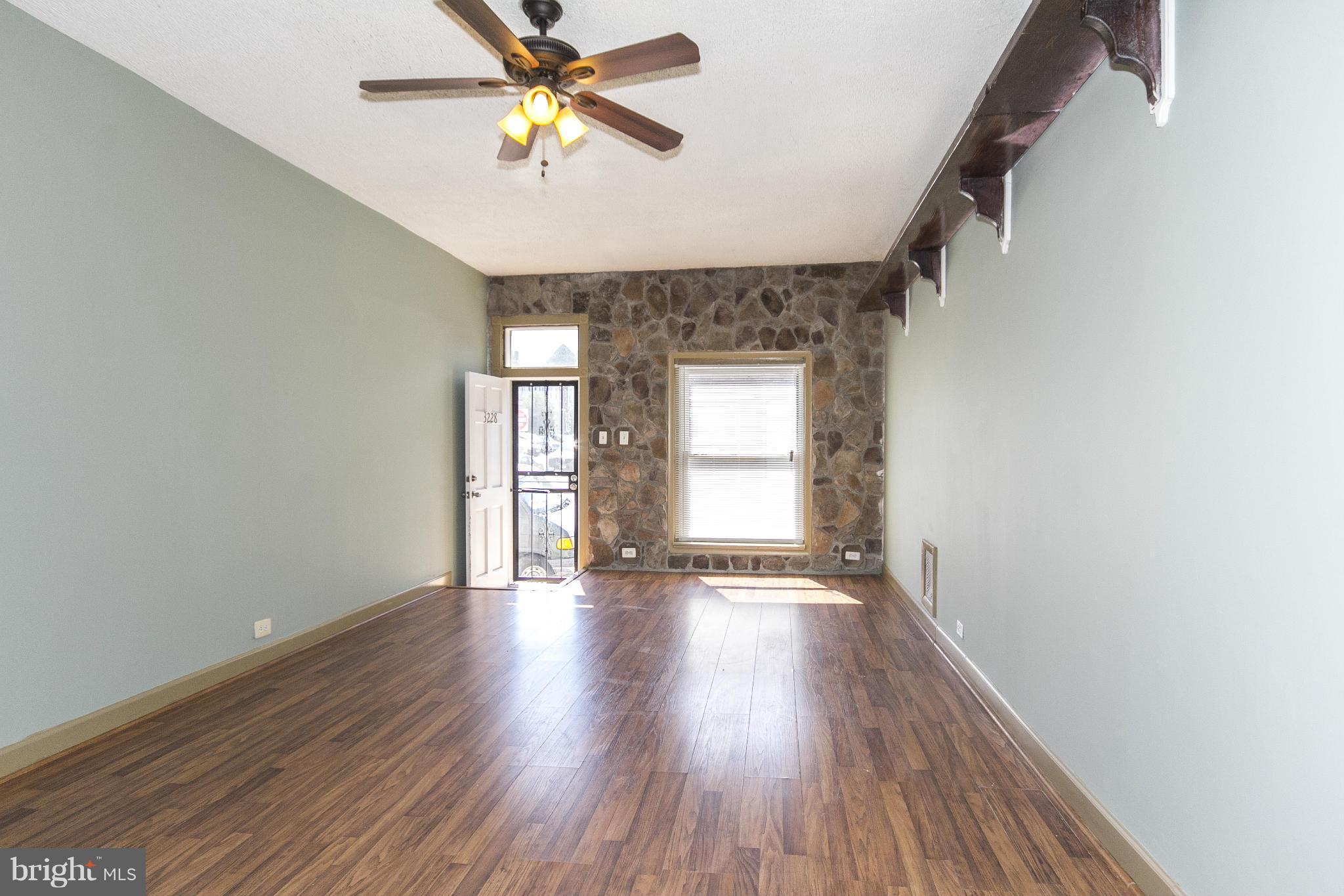 HIGHLANDTOWN - Residential