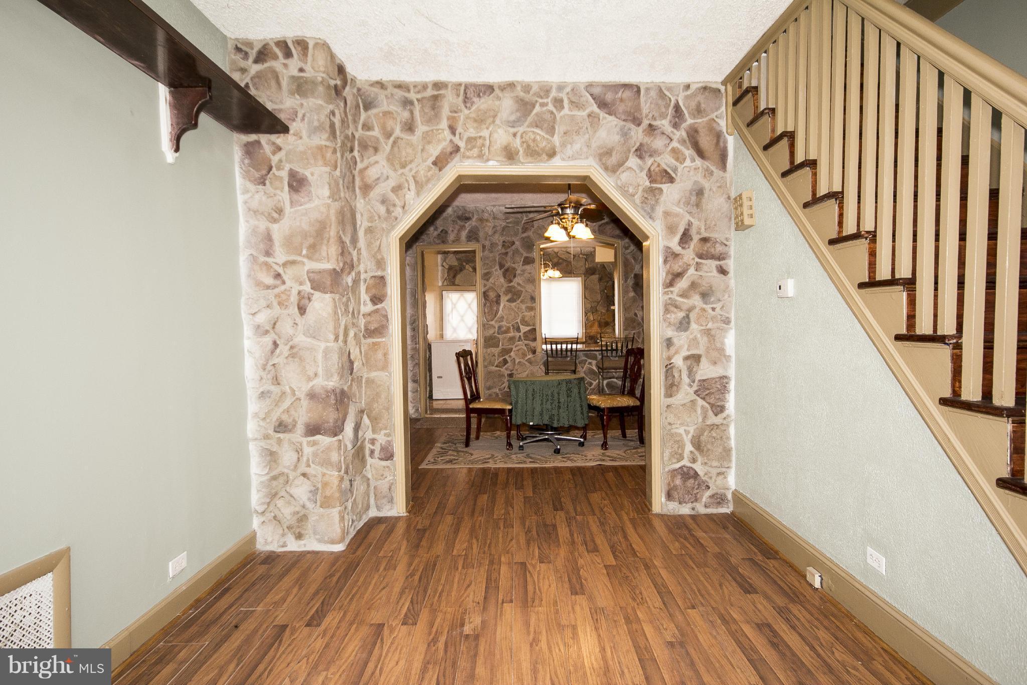 HIGHLANDTOWN - Residential