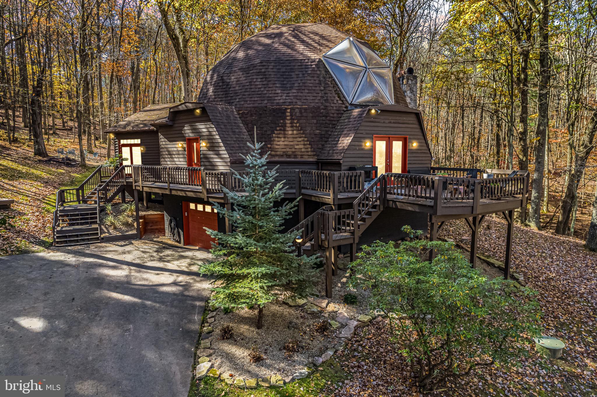 621 PARADISE HEIGHTS