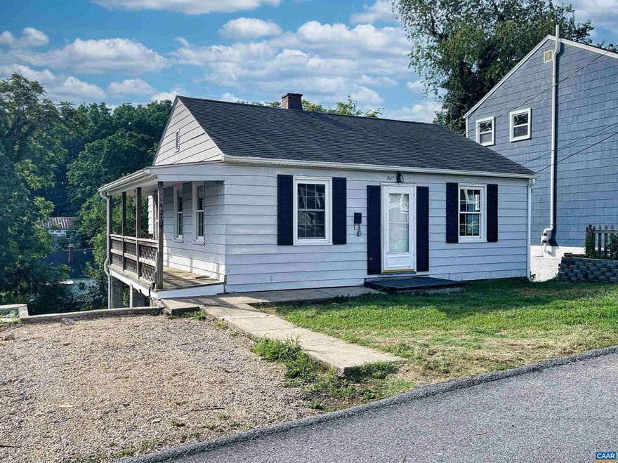 Investor Special in the heart of Staunton, only 1/4 mile walk to Gypsy Hill Park, and less than 1 mile to Mary Baldwin University & Downtown. Sold entirely As-Is, Seller will make no repairs. 2 BR, 1 BA, this quaint property has everything you may need in a small footprint. Finish the basement and potentially double the square footage. Washer/Dryer hookup exists in the basement. Walk out from the kitchen onto the side porch, or walk out from the basement. Good sized parcel with grassy sloped yard and one off-street gravel parking spot in front of the house. Home has updated electrical panel with romex and vinyl replacement windows. Call your contractors & roll up your sleeves for some DIY to restore this little cutie as your own home or investment property. **Please submit offers by 12noon Sunday 7/14/24**
