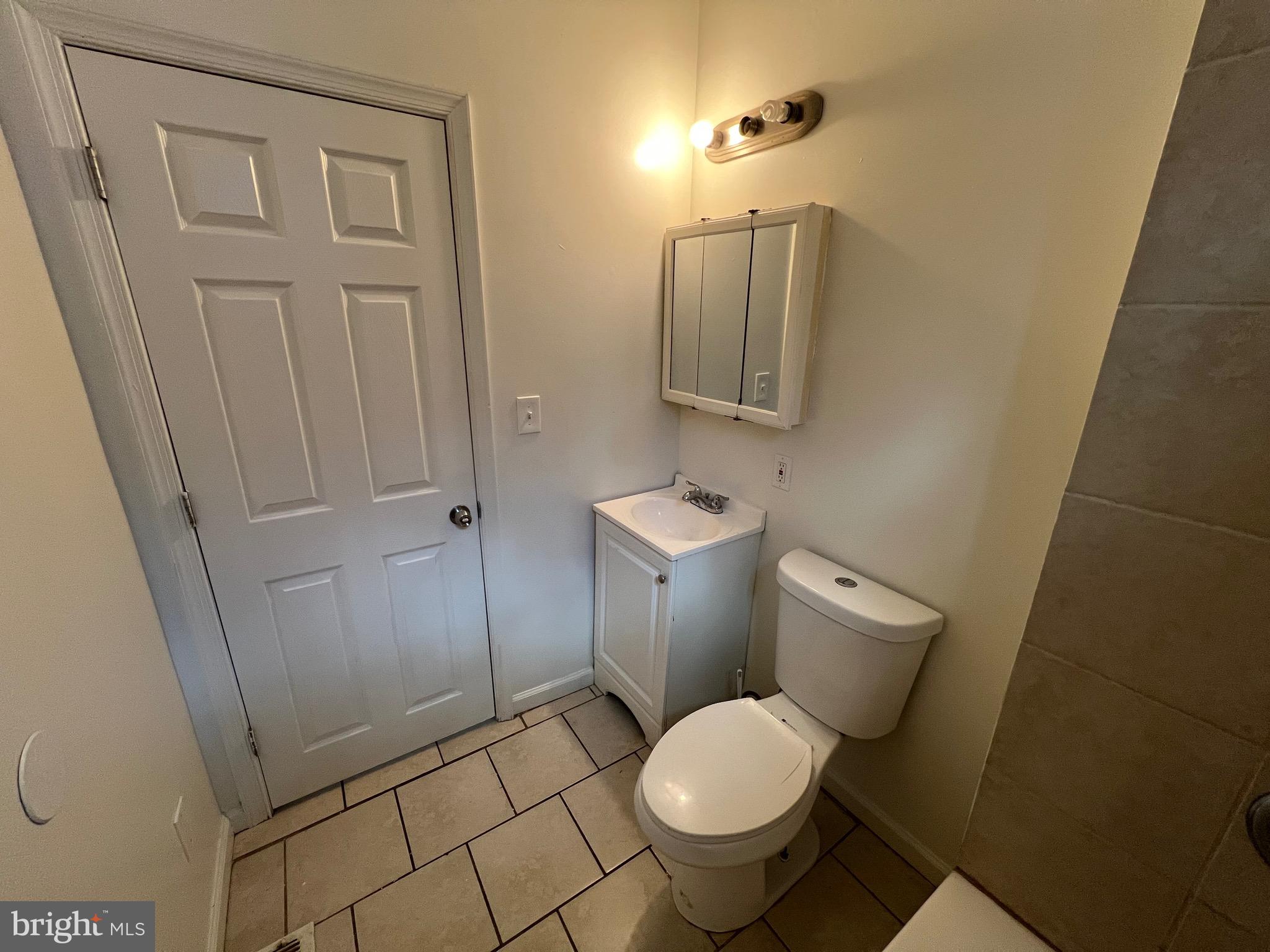 COBBS CREEK - Residential Lease