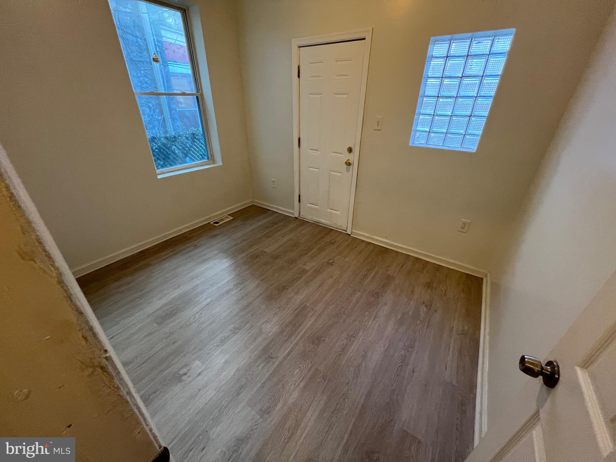 COBBS CREEK - Residential Lease